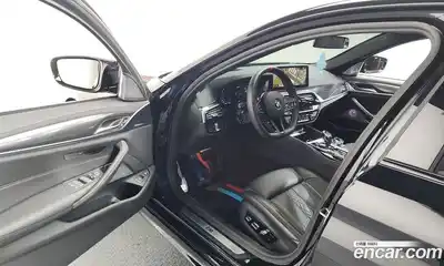 BMW 5-Series 2022 2.0 Автомат в Москве № 464443, миниатюра 10