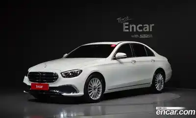 Mercedes-Benz E-Class, 2023