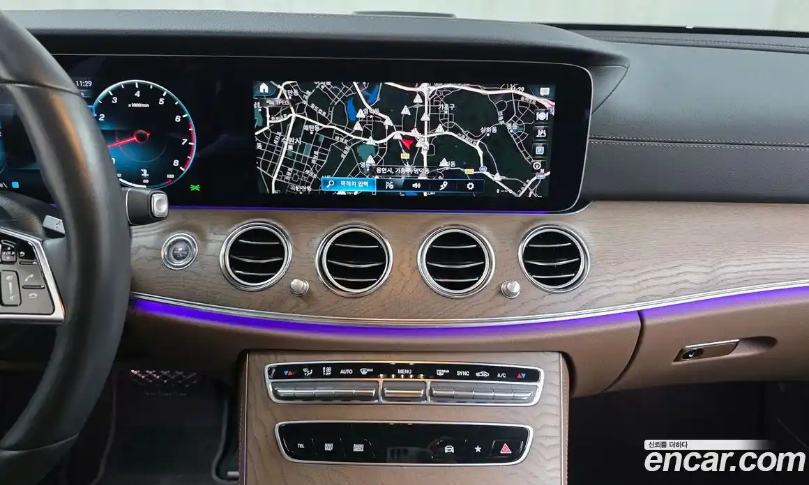 Mercedes-Benz E-Class 2023 2.0 Автомат в Москве № 466042, фото 14