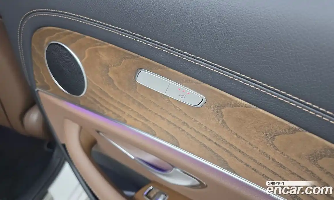 Mercedes-Benz E-Class 2023 2.0 Автомат в Москве № 466042, фото 18