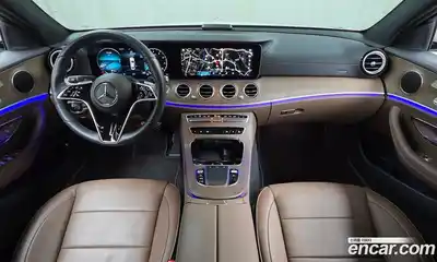 Mercedes-Benz E-Class 2023 2.0 Автомат в Москве № 466042, миниатюра 7