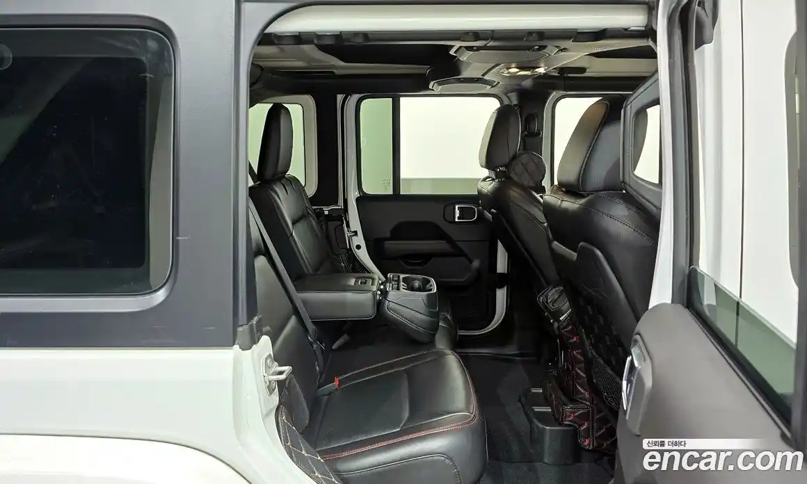 Jeep Wrangler 2022 2.0 Автомат в Москве № 472646, фото 12