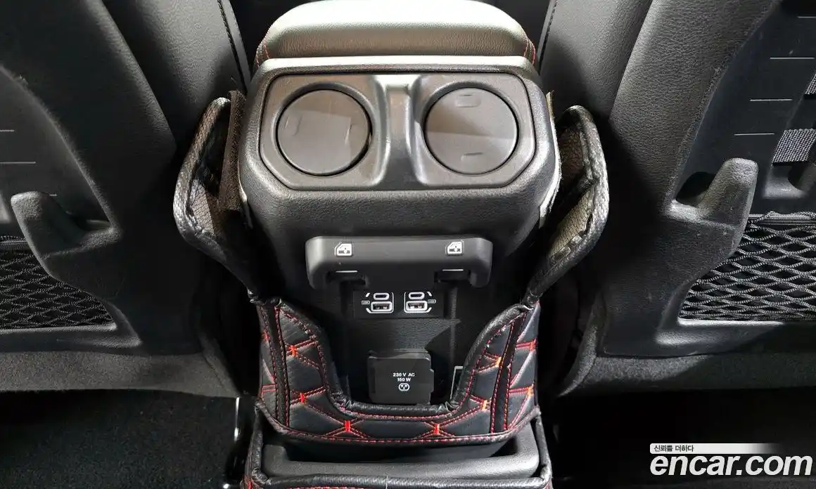 Jeep Wrangler 2022 2.0 Автомат в Москве № 472646, фото 19