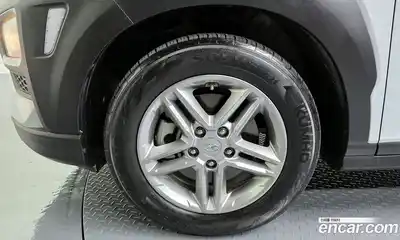 Hyundai Kona 2020 1.6 Автомат в Москве № 48616, миниатюра 12