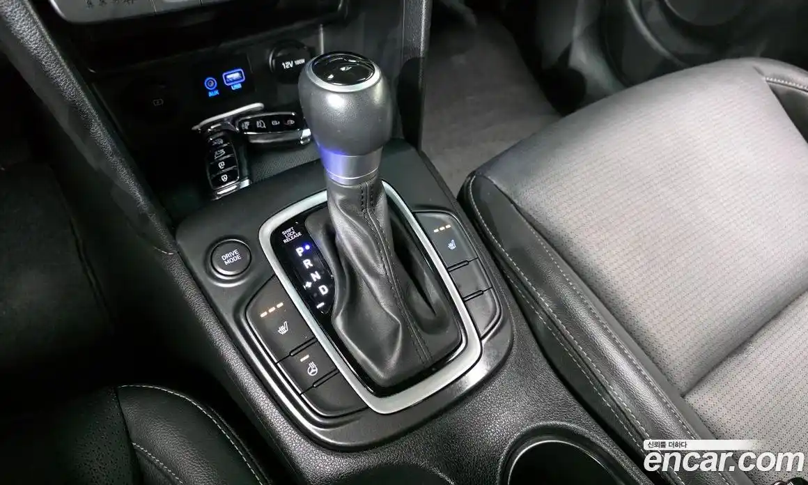 Hyundai Kona 2020 1.6 Автомат в Москве № 48616, фото 17