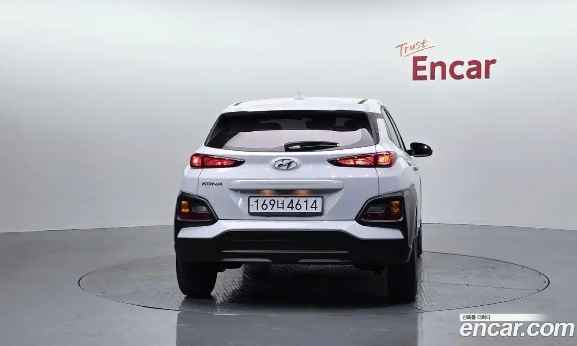 Hyundai Kona 2020 1.6 Автомат в Москве № 48616, фото 19