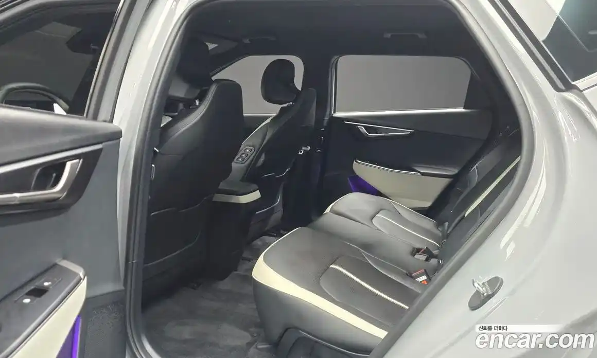 Kia EV6 2025 0.1 Автомат в Москве № 51424, фото 12