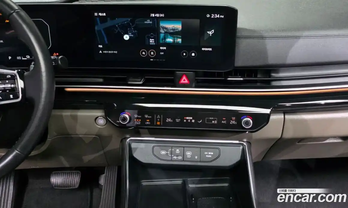 Kia Canival 2024 1.6 Автомат в Москве № 56173, фото 12