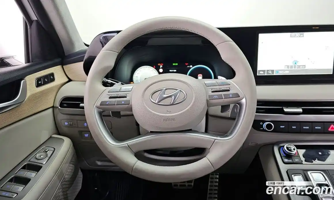 Hyundai Palisade 2023 2.2 Автомат в Москве № 6530, фото 13