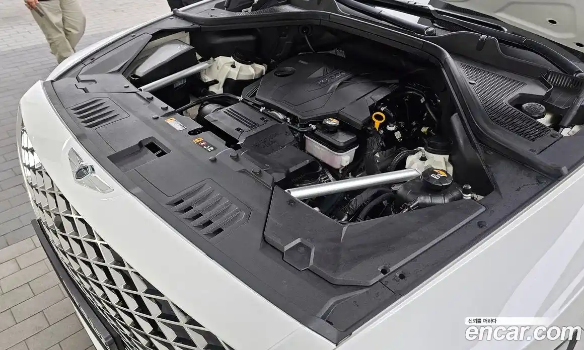 Genesis GV80 2023 2.5 Автомат в Москве № 83543, фото 6