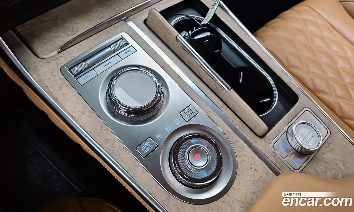 Genesis GV80 2023 2.5 Автомат в Москве № 83543, фото 9