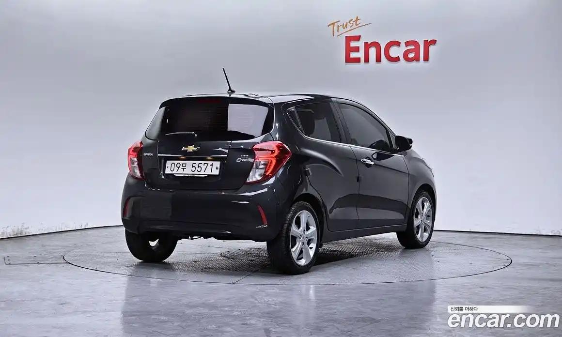Chevrolet Spark 2018 1.0 Автомат в Москве № 85644, фото 14