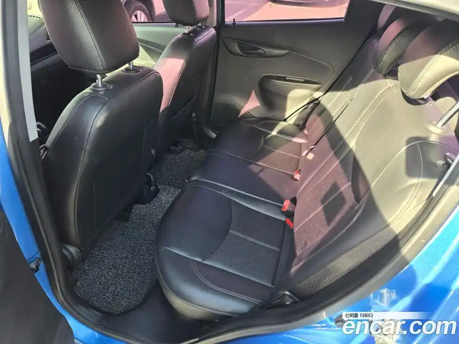 Chevrolet Spark 2016 1.0 Автомат в Москве № 104454, фото 14