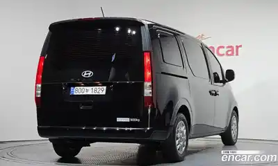 Hyundai Staria 2025 1.6 Автомат в Москве № 107738, миниатюра 3