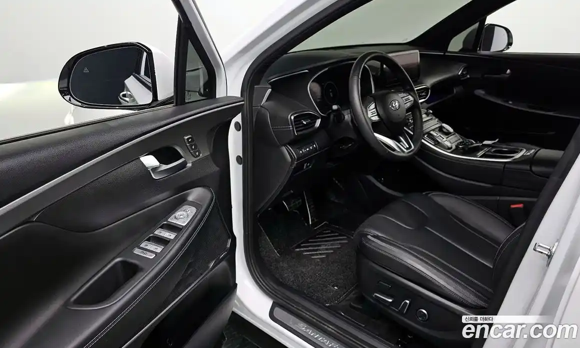 Hyundai Santa Fe 2023 1.6 Автомат в Москве № 110293, фото 12