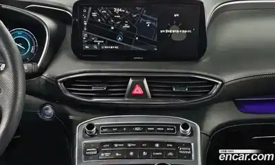 Hyundai Santa Fe 2023 1.6 Автомат в Москве № 110293, миниатюра 2