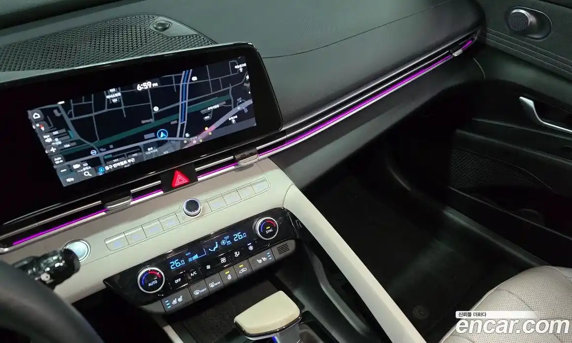 Hyundai Avante 2023 1.6 Автомат в Москве № 110723, фото 17