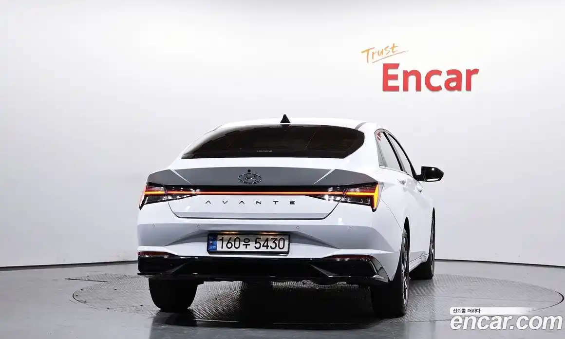 Hyundai Avante 2023 1.6 Автомат в Москве № 110723, фото 4