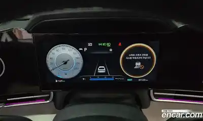 Hyundai Avante 2023 1.6 Автомат в Москве № 110723, миниатюра 8