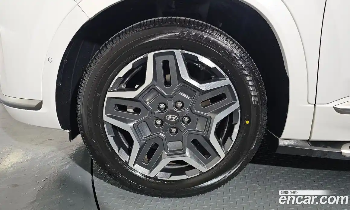 Hyundai Santa Fe 2022 1.6 Автомат в Москве № 110769, фото 4