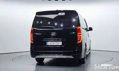 Hyundai Starex 2020 2.5 Автомат в Москве № 111104, миниатюра 2