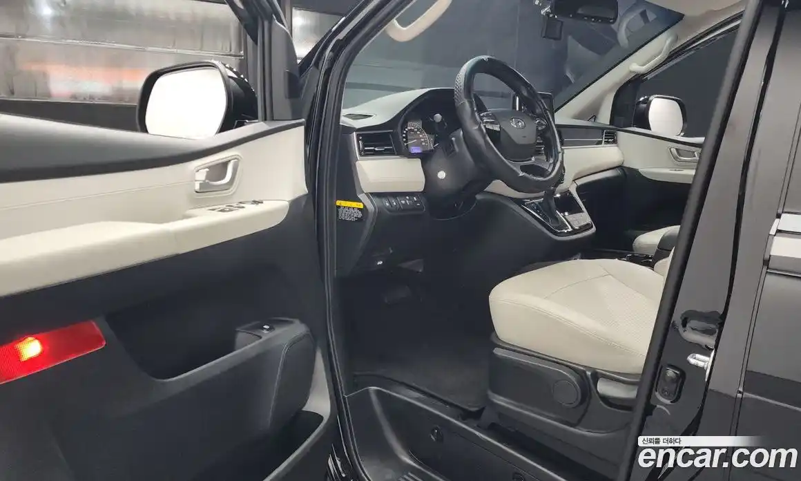 Hyundai Starex 2020 2.5 Автомат в Москве № 111104, фото 10