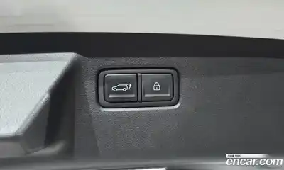 Hyundai Santa Fe 2024 2.5 Автомат в Москве № 119669, миниатюра 3