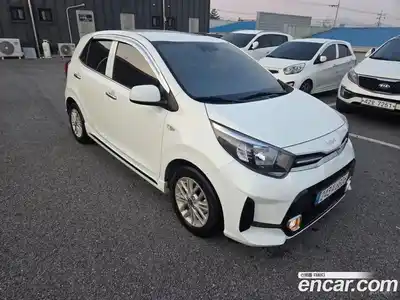 Kia Morning 2023 1.0 Автомат в Москве № 120913, миниатюра 4