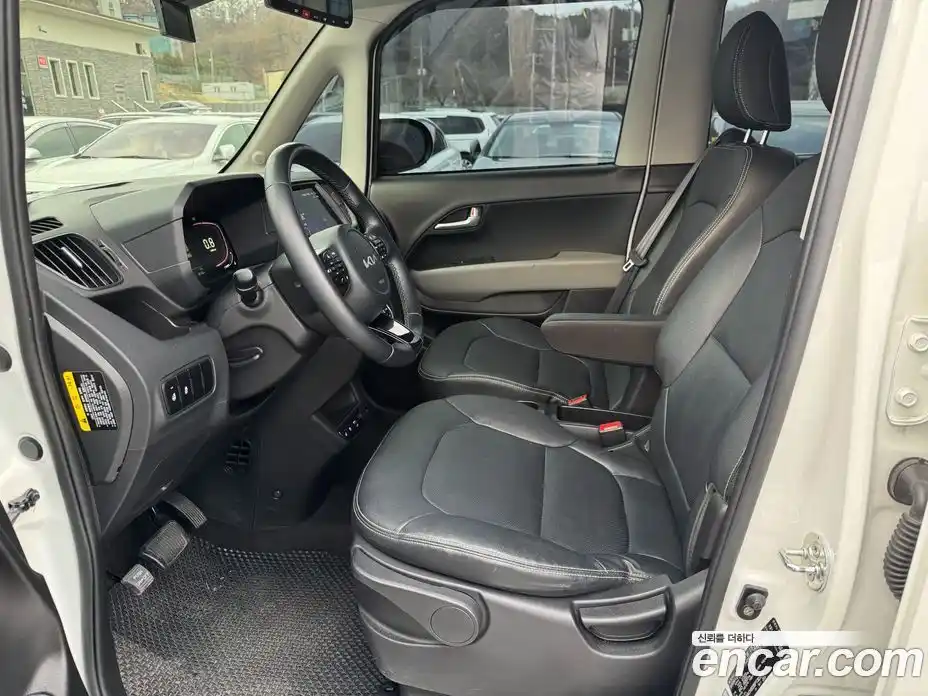 Kia Ray 2023 1.0 Автомат в Москве № 121324, фото 11