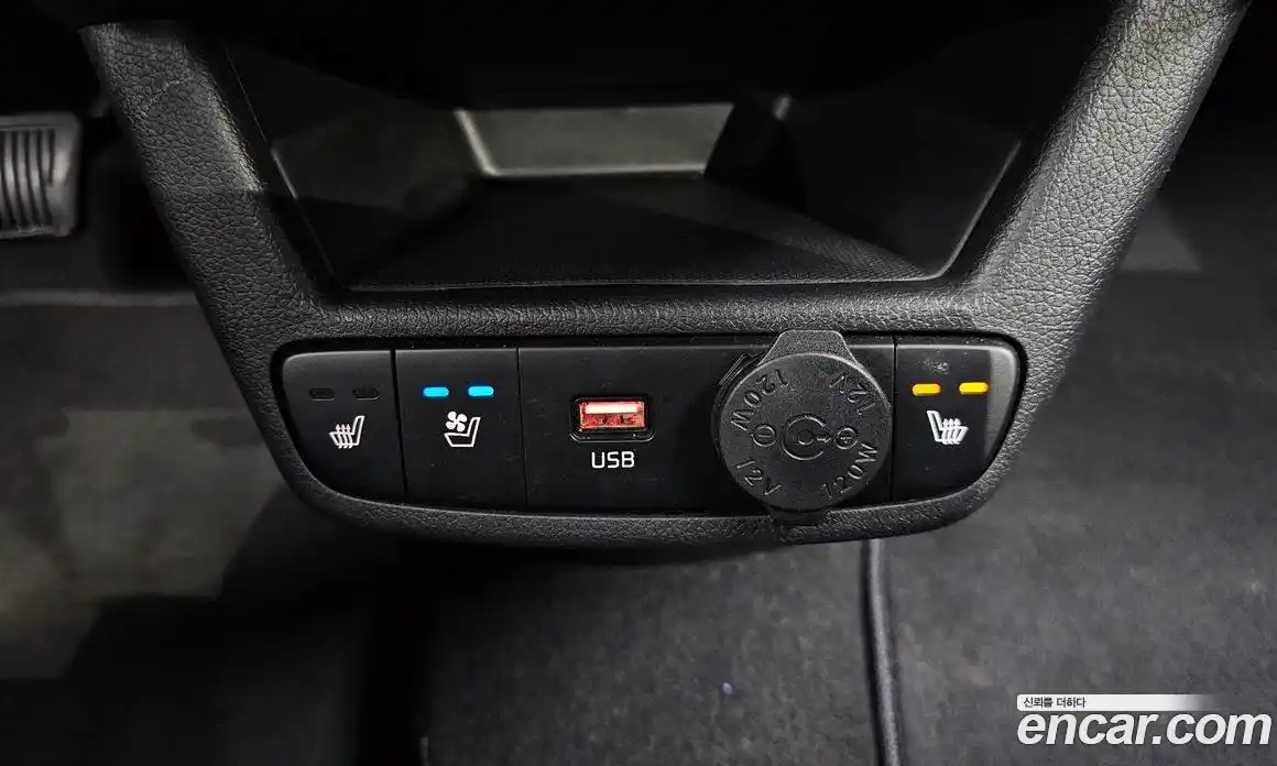 Kia Ray 2024 1.0 Автомат в Москве № 123195, фото 9