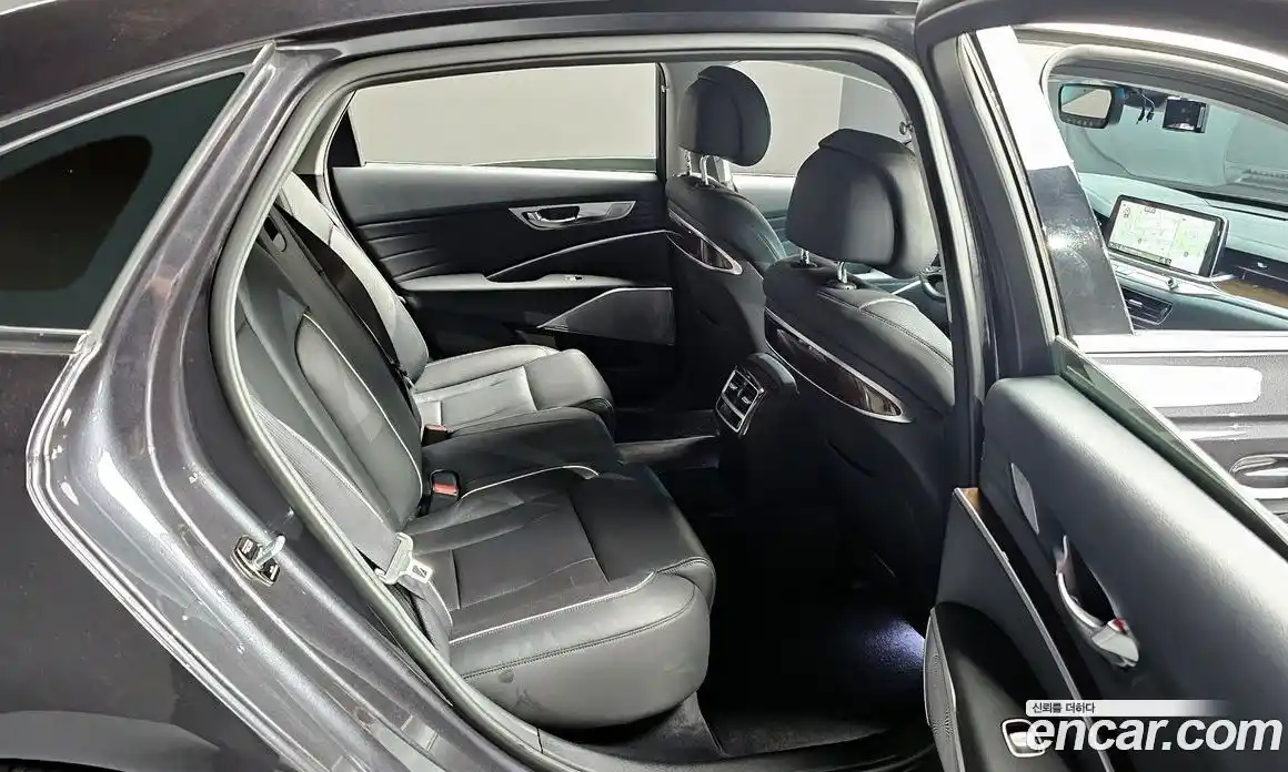 Kia K9 2019 3.8 Автомат в Москве № 124130, фото 12