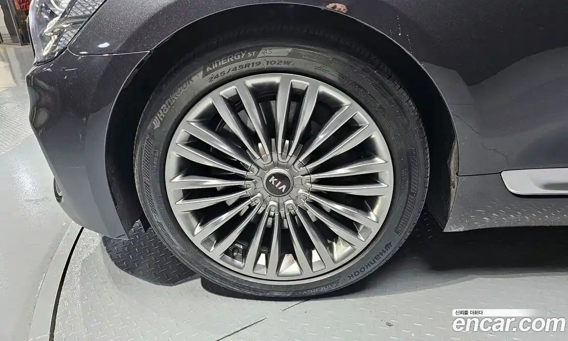 Kia K9 2019 3.8 Автомат в Москве № 124130, фото 5