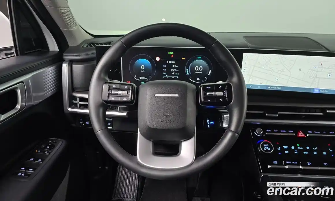 Hyundai Santa Fe 2024 1.6 Автомат в Москве № 124733, фото 9