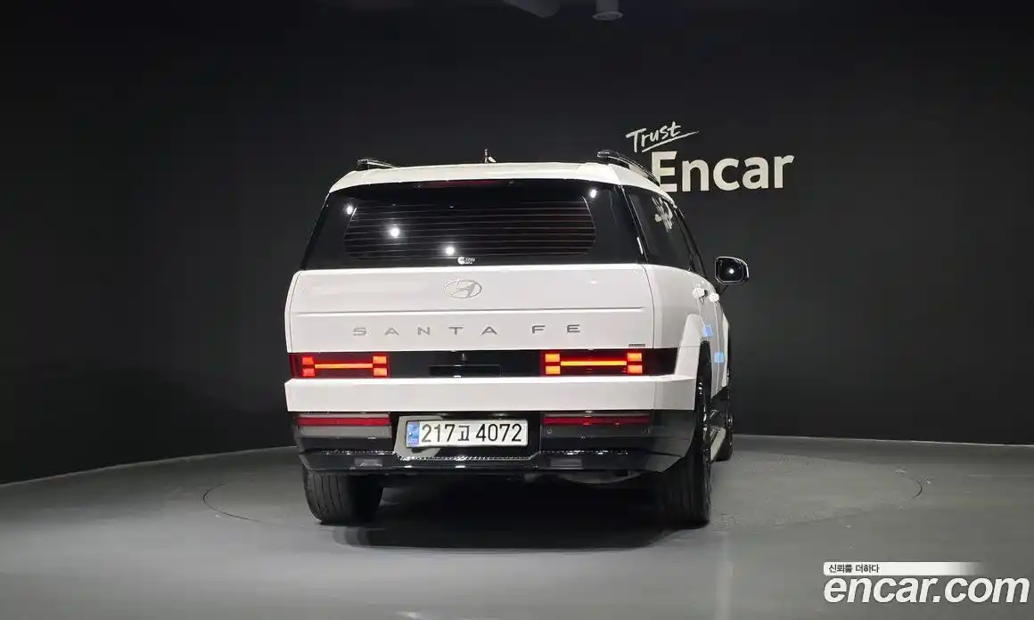 Hyundai Santa Fe 2024 1.6 Автомат в Москве № 125859, фото 17