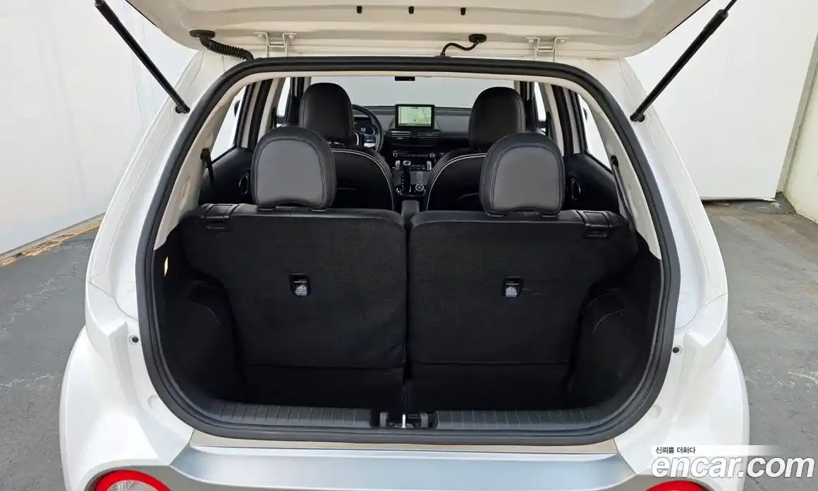 Hyundai Casper 2022 1.0 Автомат в Москве № 126168, фото 20