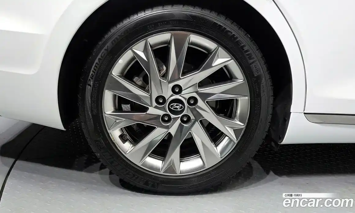 Hyundai Grandeur 2022 2.4 Автомат в Москве № 126187, фото 4