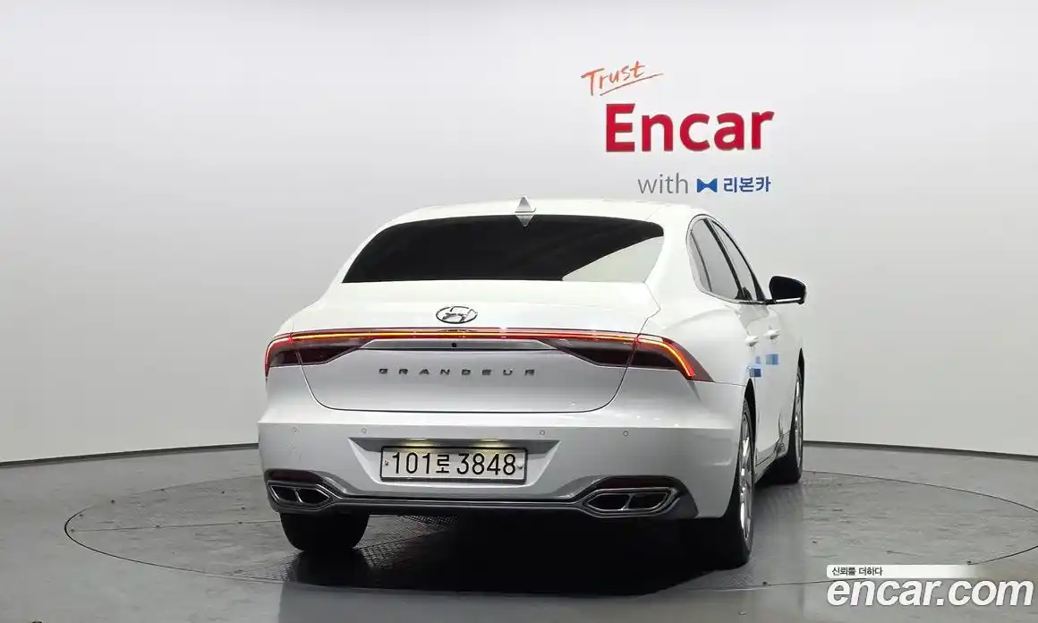 Hyundai Grandeur 2022 2.4 Автомат в Москве № 126187, фото 7