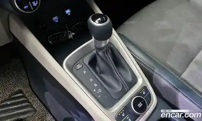 Hyundai Venue 2020 1.6 Автомат в Москве № 131014, миниатюра 5