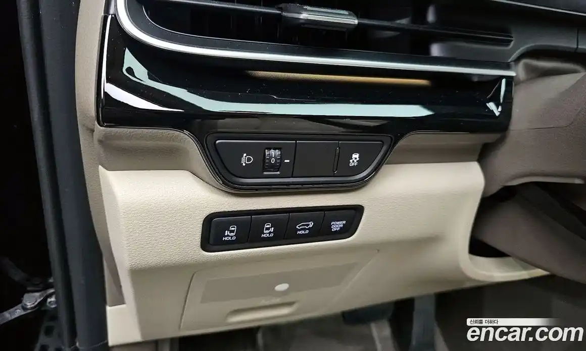 Kia Canival 2024 1.6 Автомат в Москве № 131561, фото 8