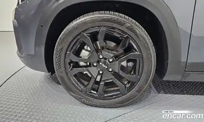 Kia Seltos 2023 1.6 Автомат в Москве № 132310, миниатюра 3