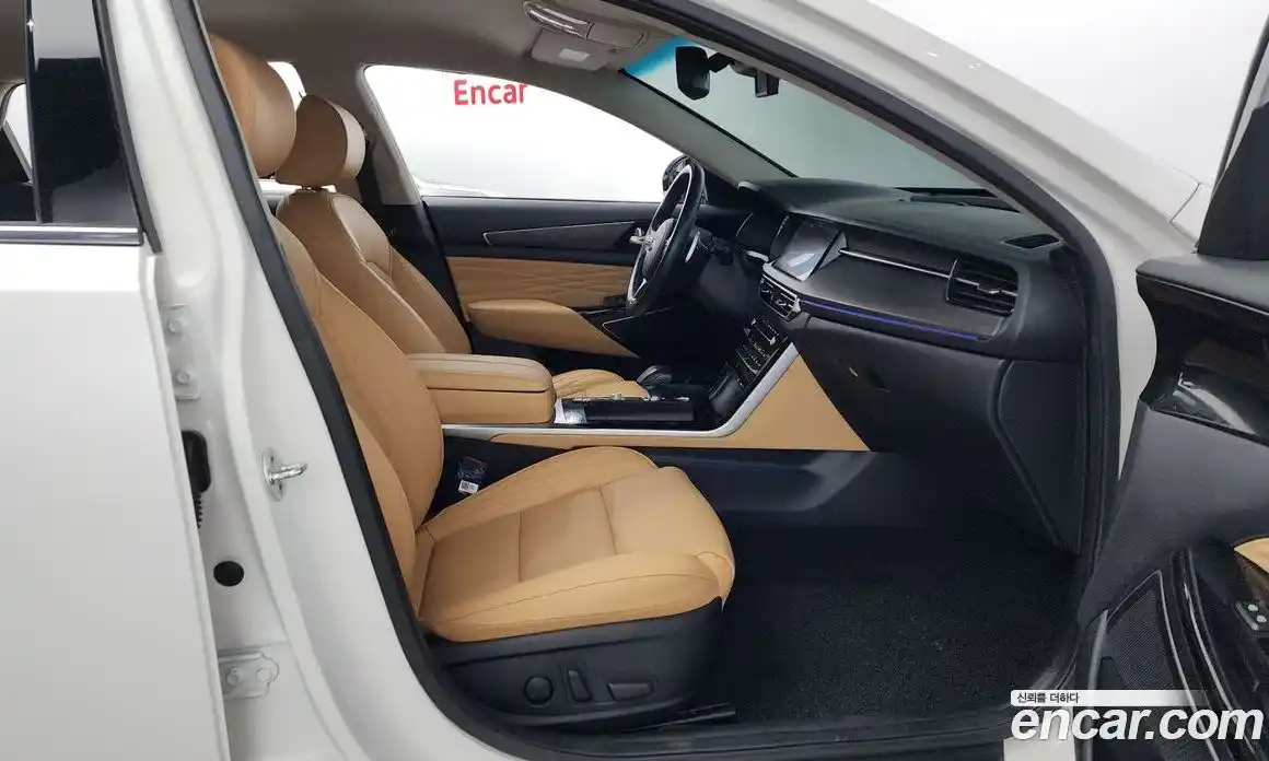 Kia K7 2020 2.5 Автомат в Москве № 132835, фото 1