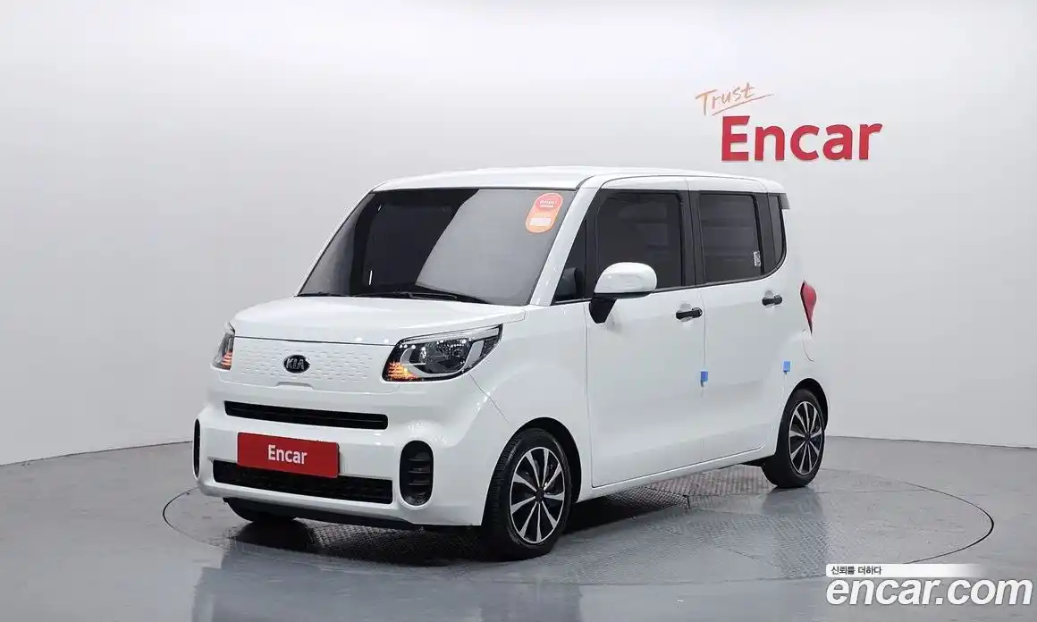 Kia Ray 2021 1.0 Автомат в Москве № 133599, фото 1