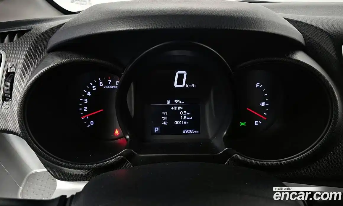 Kia Ray 2021 1.0 Автомат в Москве № 133599, фото 8