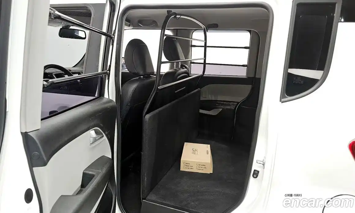 Kia Ray 2021 1.0 Автомат в Москве № 133599, фото 10