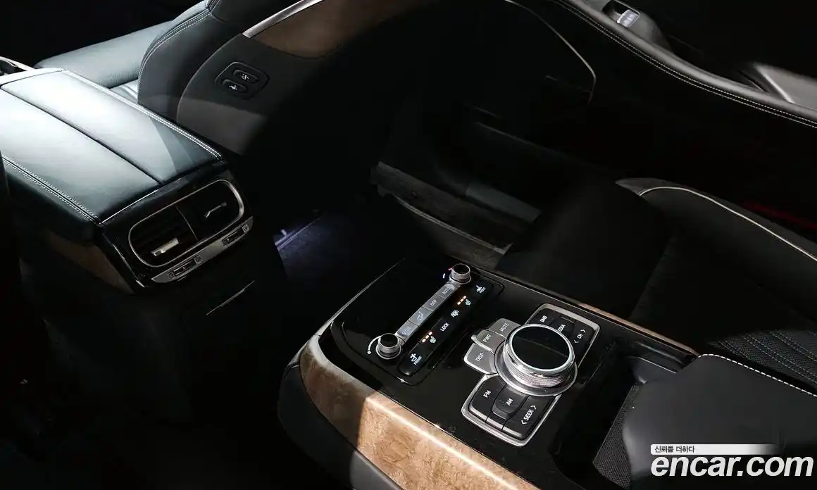 Genesis G90 2021 3.8 Автомат в Москве № 135213, фото 13