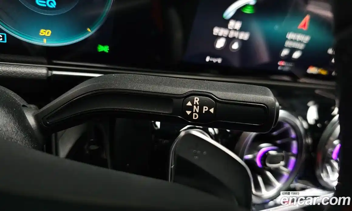 Mercedes-Benz EQA 2024 0.2 Автомат в Москве № 136162, фото 3