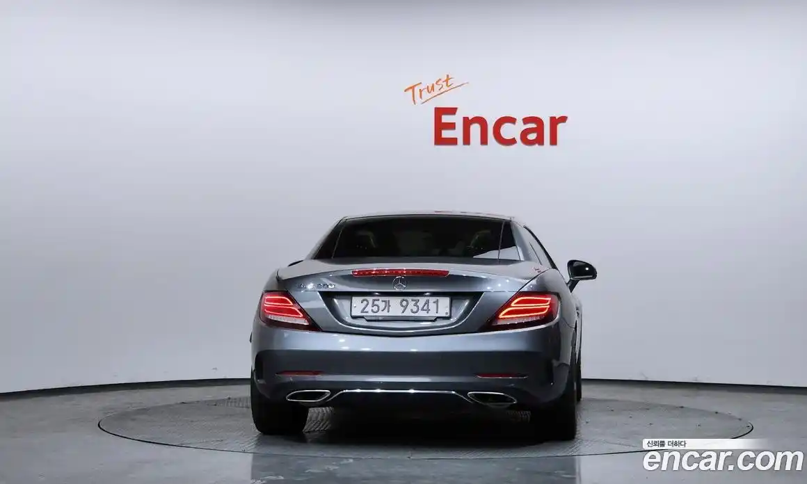 Mercedes-Benz SLC-Class 2017 2.0 Автомат в Москве № 140323, фото 16