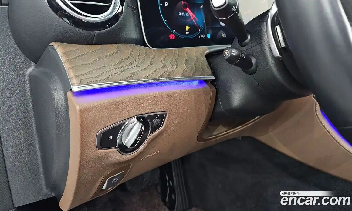 Mercedes-Benz E-Class 2021 2.0 Автомат в Москве № 141664, фото 12