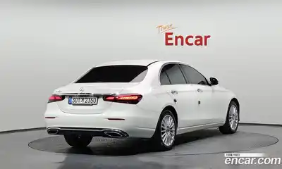 Mercedes-Benz E-Class 2021 2.0 Автомат в Москве № 141664, миниатюра 2