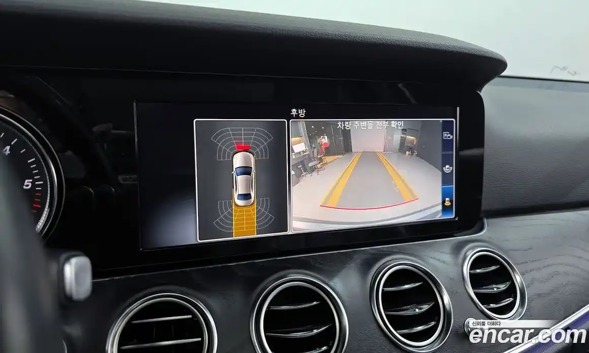 Mercedes-Benz E-Class 2019 1.9 Автомат в Москве № 142187, фото 15